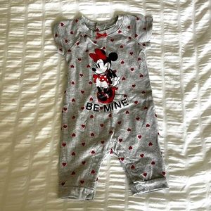 Newborn valentines outfit